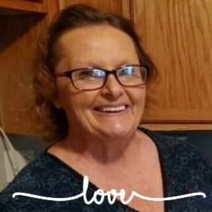 Meet your Posher, Pam